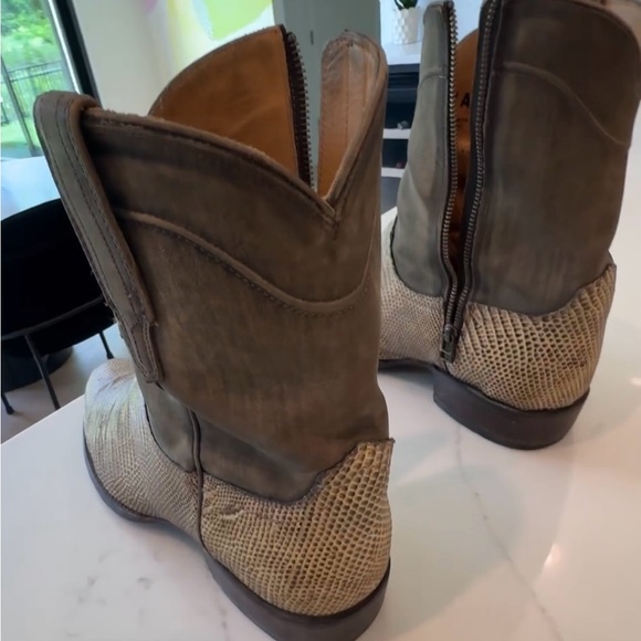 Tecovas Vamp Lizard Roper - Picture 3 of 6